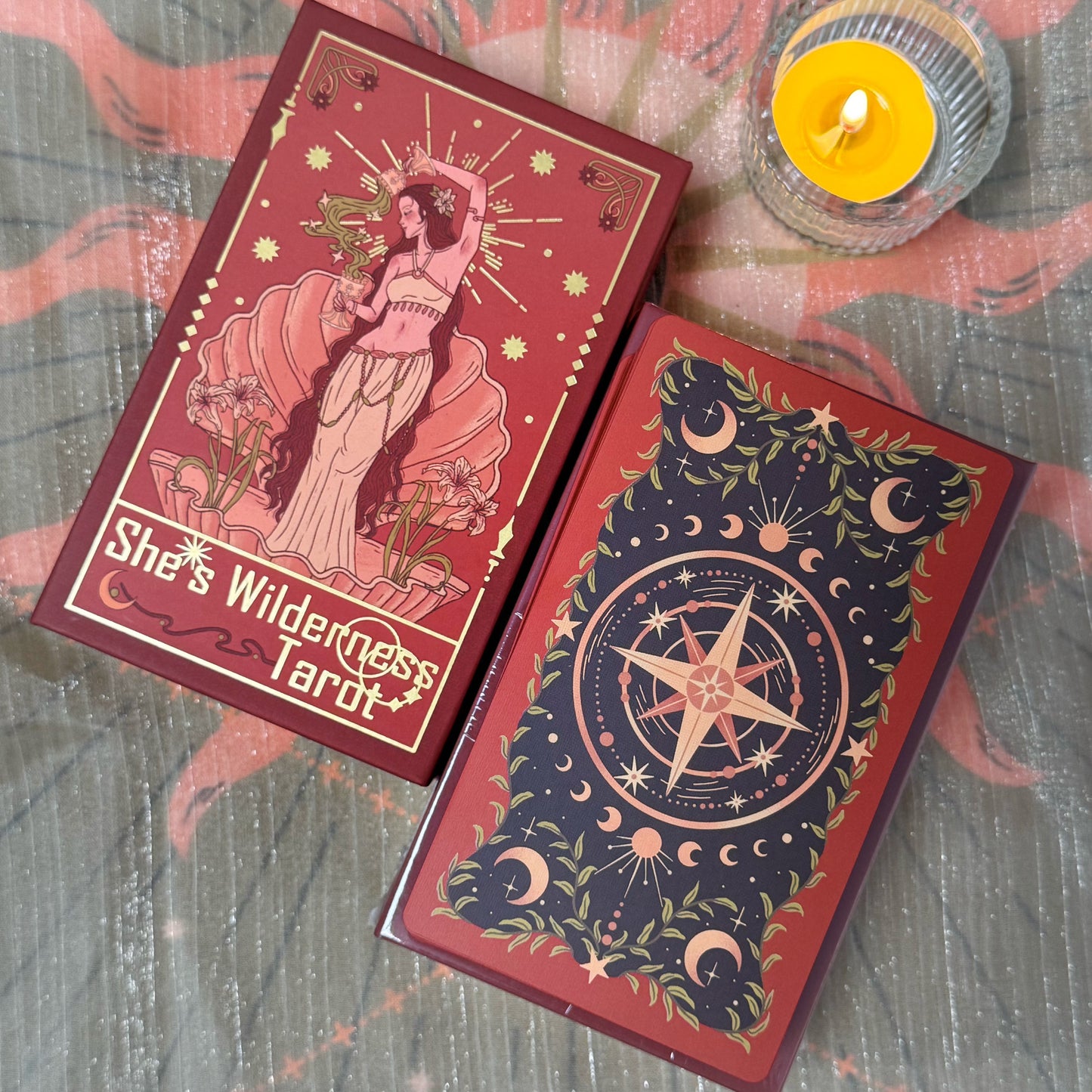 She's Wilderness Tarot Red Deluxe ——A Tribute to the Divine Feminine——All-Women Tarot Deck