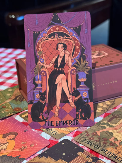 She's Wilderness Tarot Red Deluxe ——A Tribute to the Divine Feminine——All-Women Tarot Deck