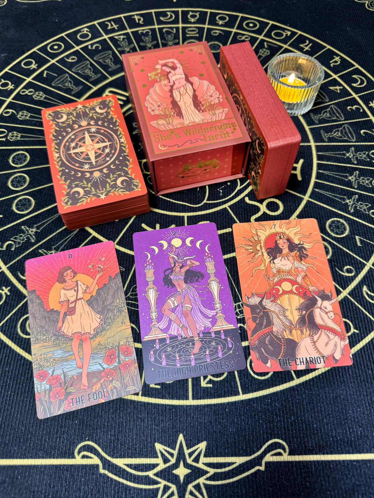 She's Wilderness Tarot Red Deluxe ——A Tribute to the Divine Feminine——All-Women Tarot Deck